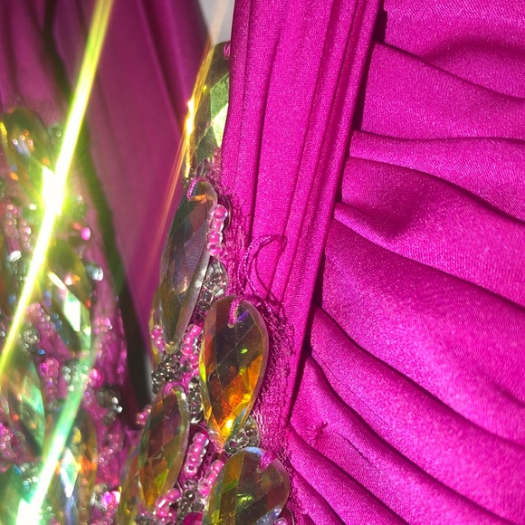 Night Moves Prom Collection Gown - Picture 15 of 16